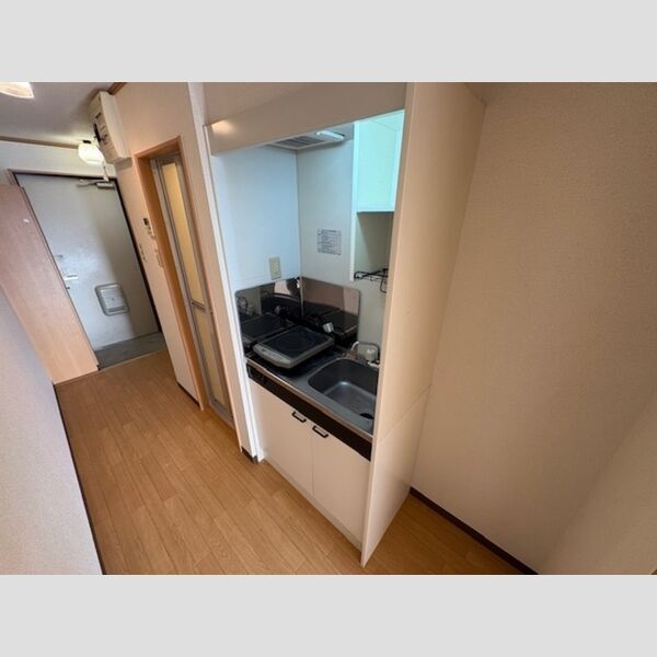 キッチン (キッチン)