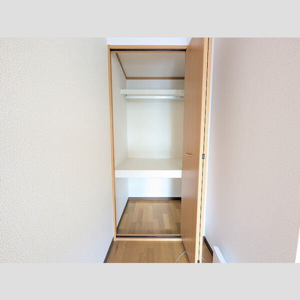 収納 (クローゼット)