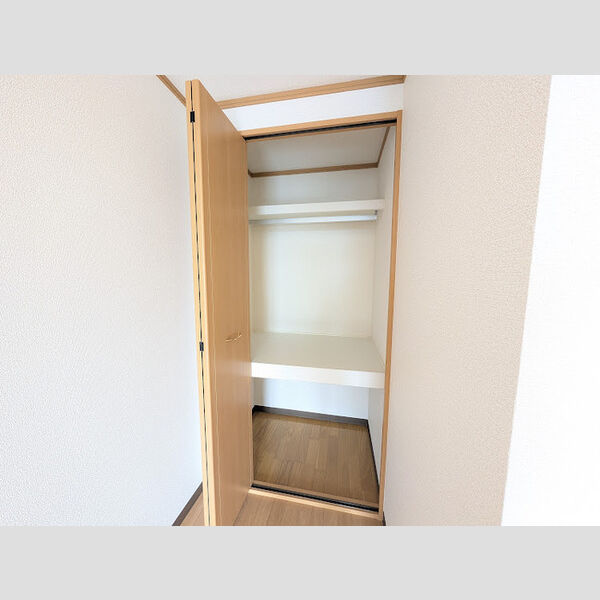 収納 (クローゼット)