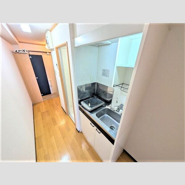 キッチン (キッチン)