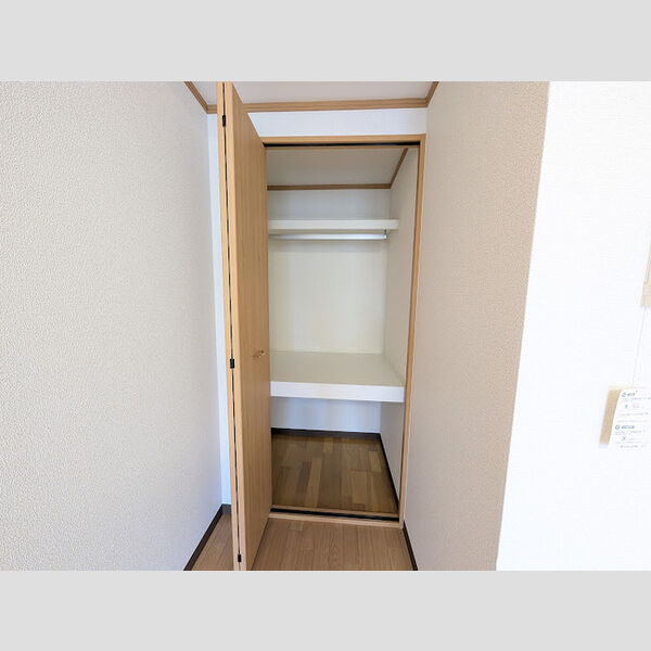 収納 (クローゼット)