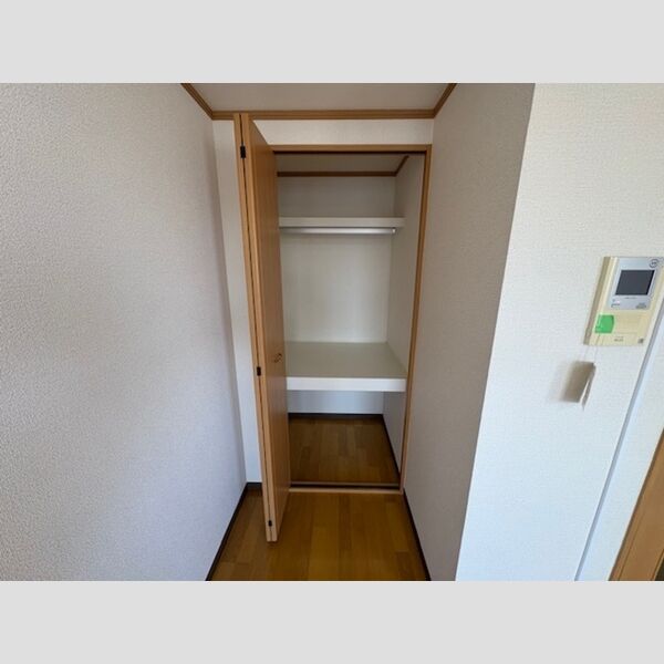 収納 (クローゼット)