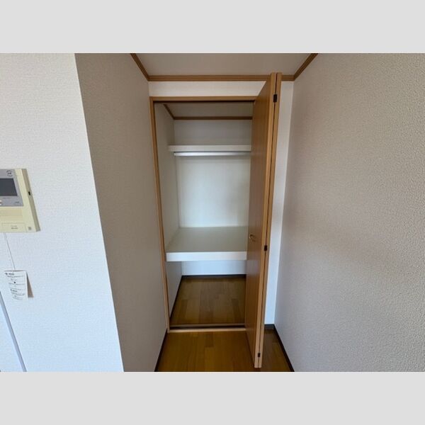 収納 (クローゼット)