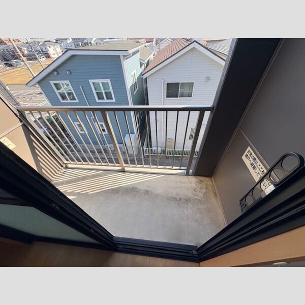 バルコニー・ベランダ (バルコニー)