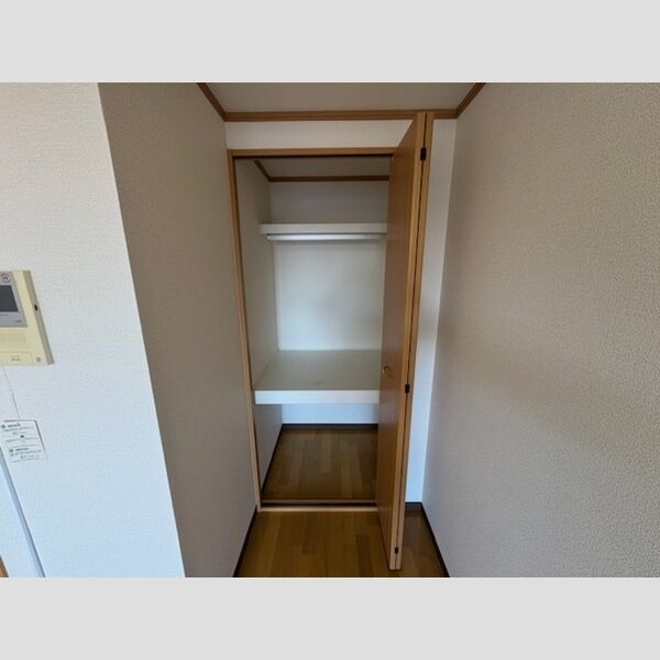 収納 (クローゼット)