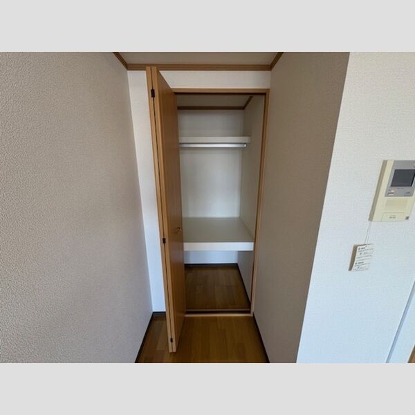 収納 (クローゼット)