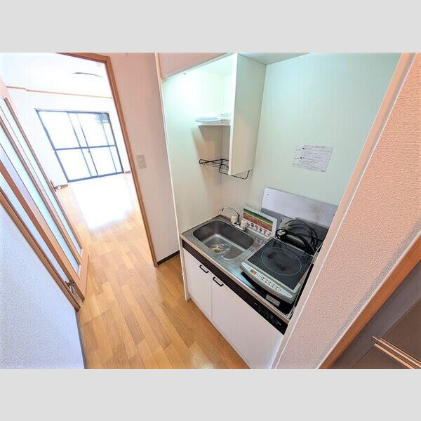 キッチン (キッチン)