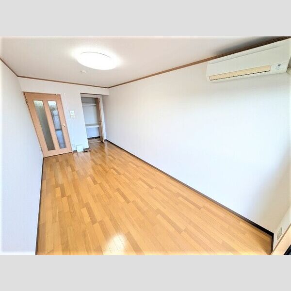 居室・リビング (居室)