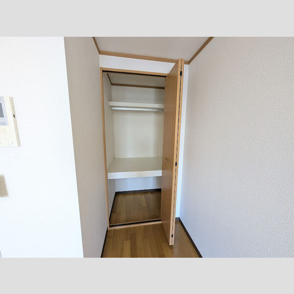収納 (クローゼット)