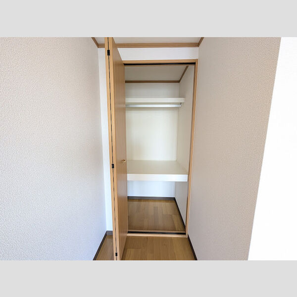 収納 (クローゼット)