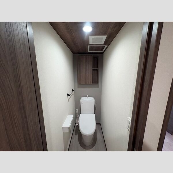 トイレ (温水洗浄暖房便座)