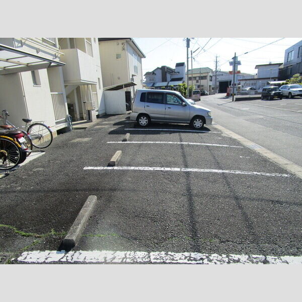 駐車場 (駐車場)