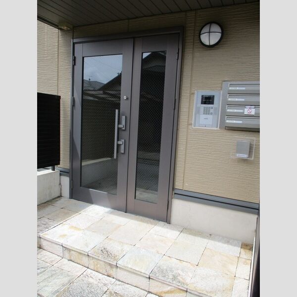 エントランス (オートロック)