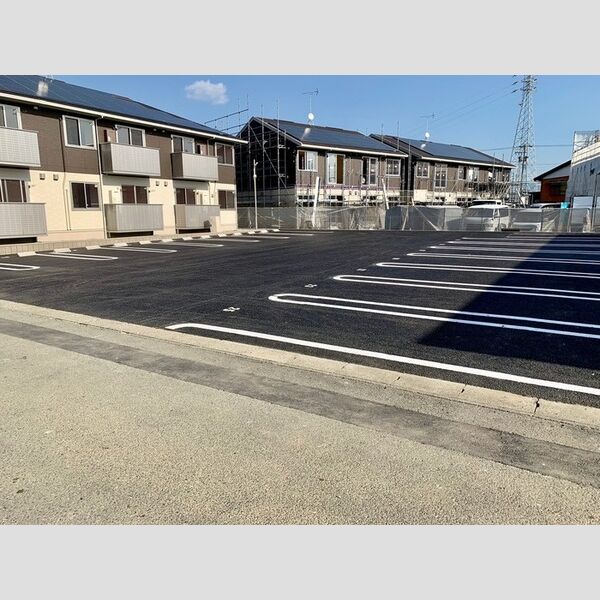 駐車場 (駐車場)