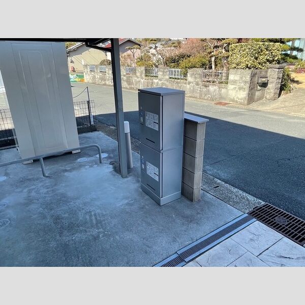 現地周辺 (宅配ボックス)