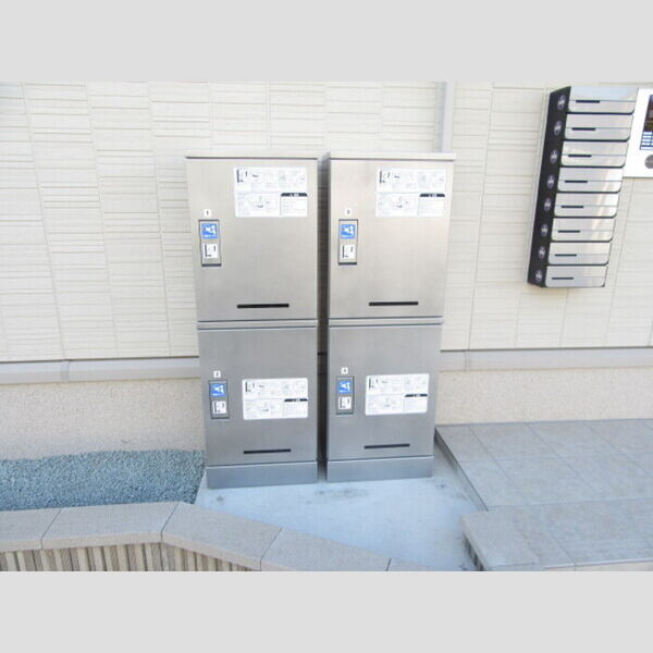 現地周辺 (宅配BOX)