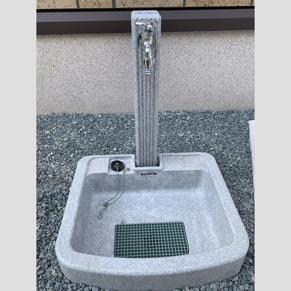 現地周辺 (散水栓)