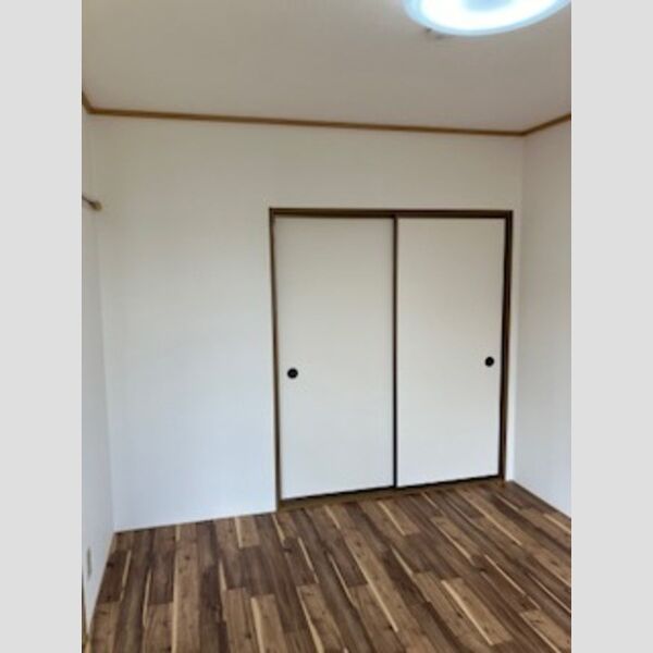 その他 (洋室)