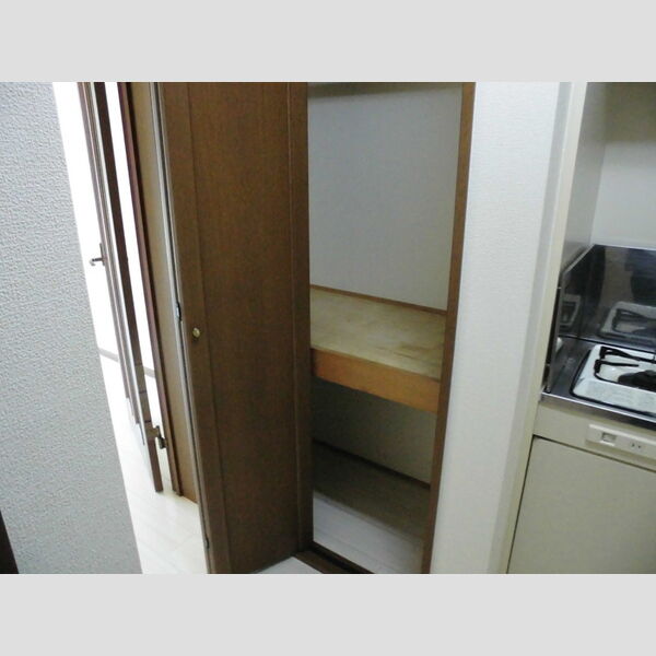 収納 (収納)