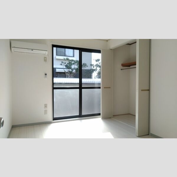 その他 (洋室①)