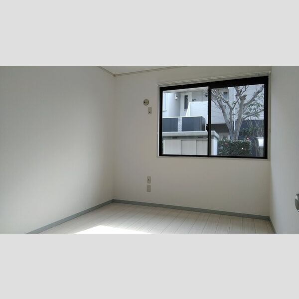 その他 (洋室③)