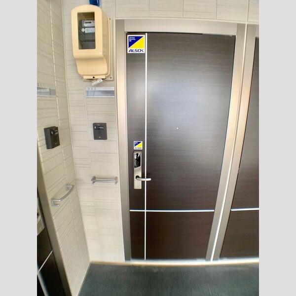 玄関 (笠かけ付　玄関♪)