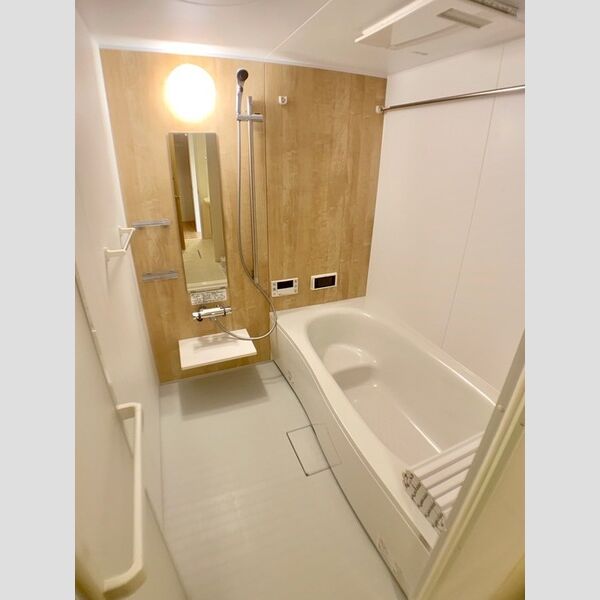 バス (浴室TV付　一坪風呂♪)
