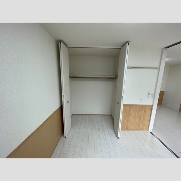 収納 (クローゼット)