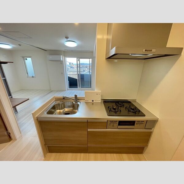 キッチン (3口コンロ・グリル付キッチン♪)