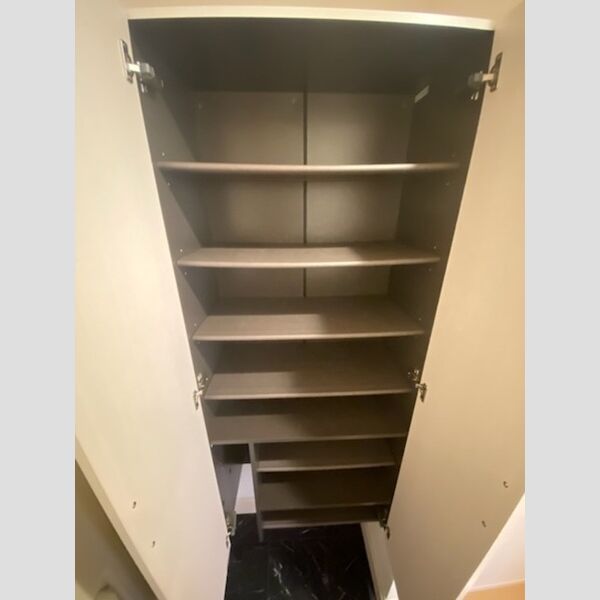 玄関 (シューズボックス)