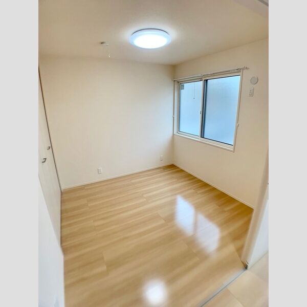 その他 (照明付き 南洋室)