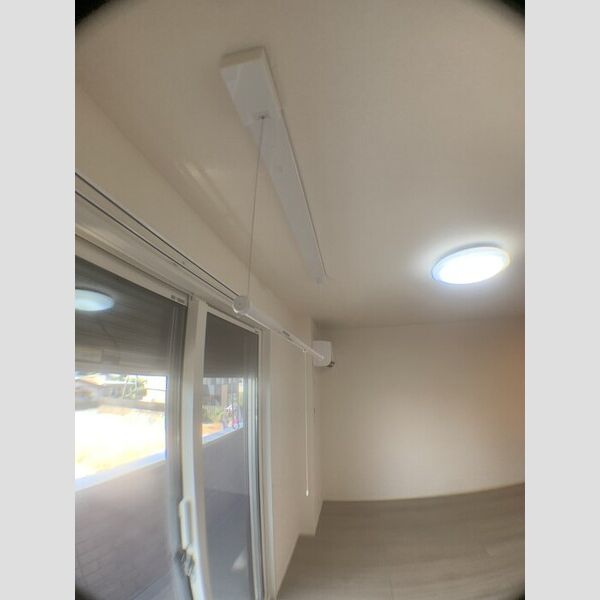 その他設備 (室内物干し)