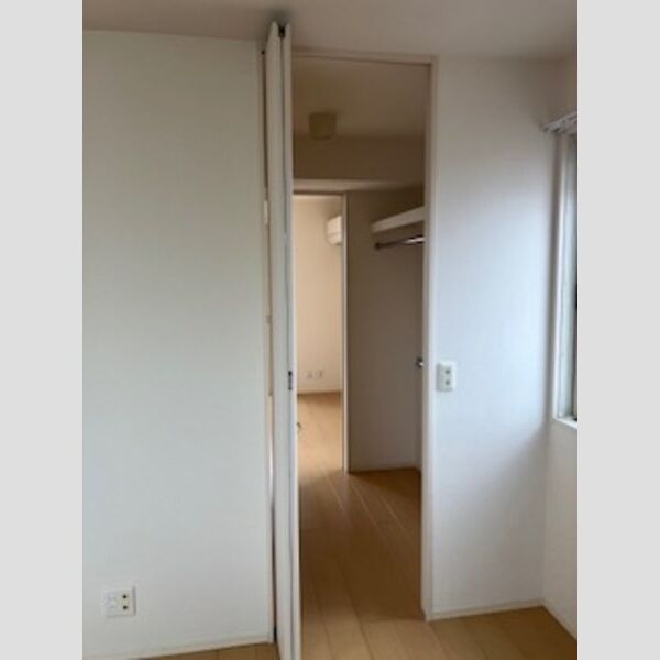 収納 (クローゼット)