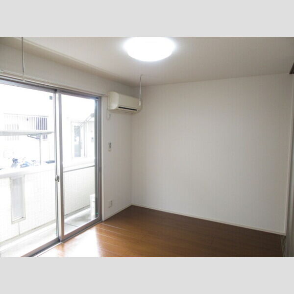 居室・リビング (DK)