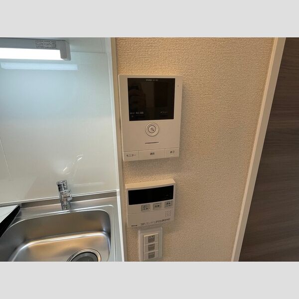 その他設備 (TVモニターホン・給湯設備)