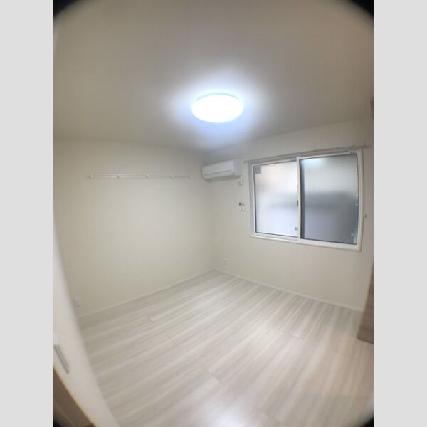 その他 (洋室)