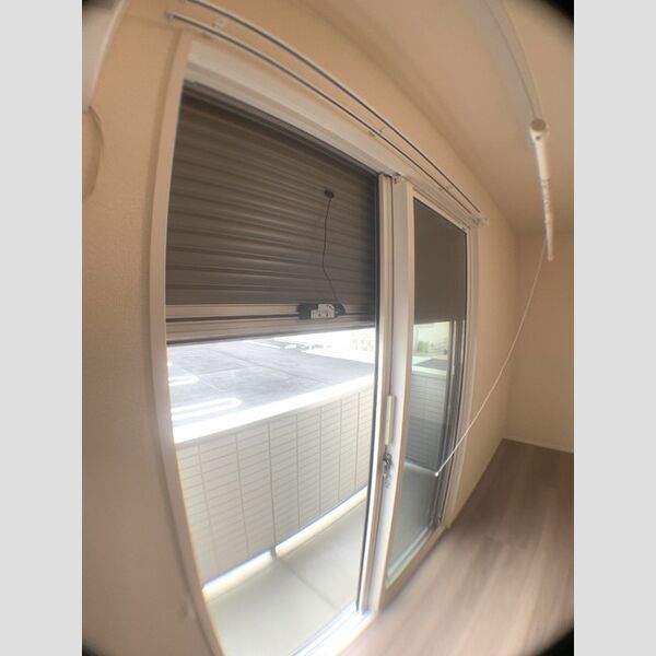 その他設備 (シャッター雨戸)