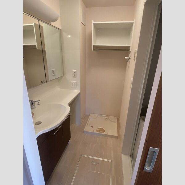 洗面所 (洗面室)