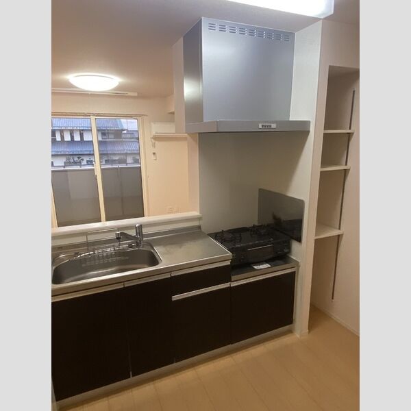 キッチン (キッチン　2口ガスコンロ付き)