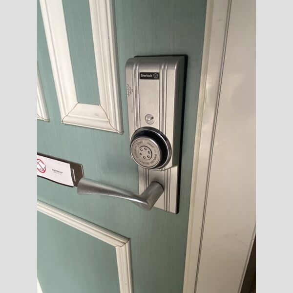 玄関 (玄関カードキー)