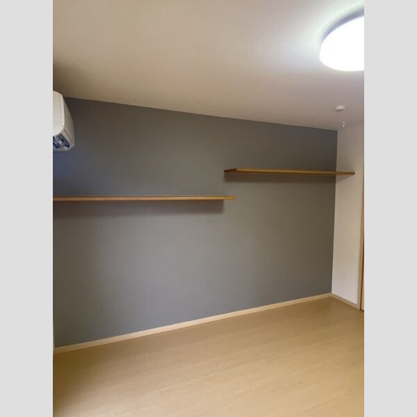 居室・リビング (南洋室)