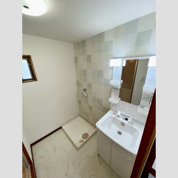 洗面所 (洗髪機能付洗面化粧台♪)