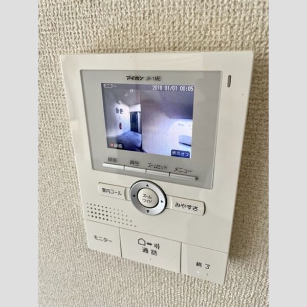 その他設備 (カラー録画機能付インターホン♪)