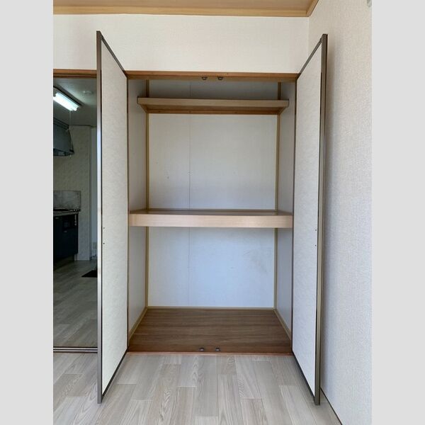 収納 (洋室　収納)
