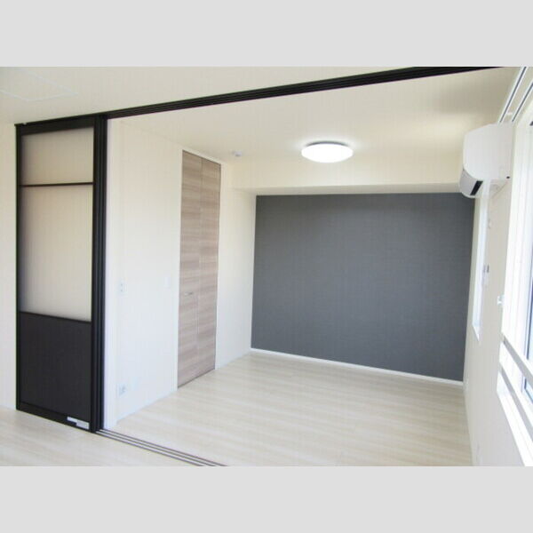 その他 (洋室)