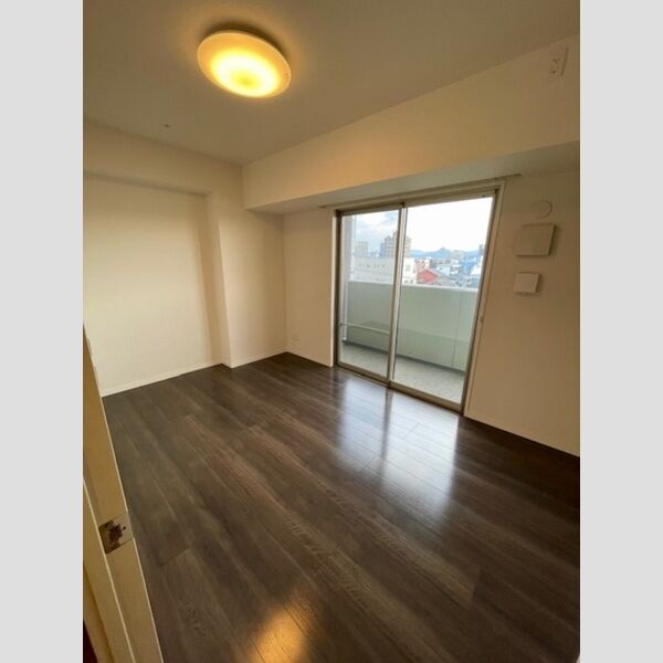 その他 (洋室)