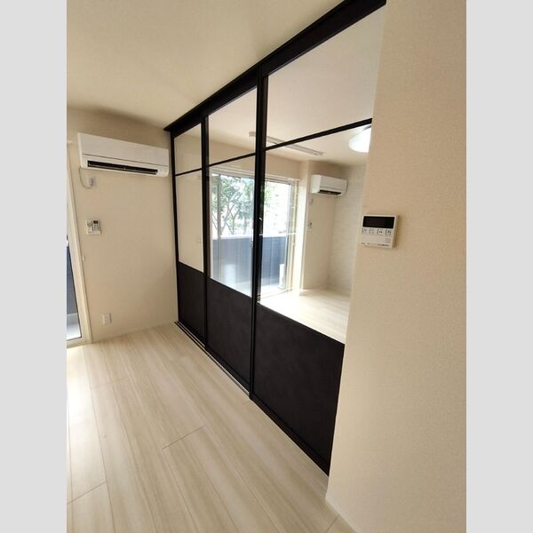 居室・リビング (ライトスルースクリーン)