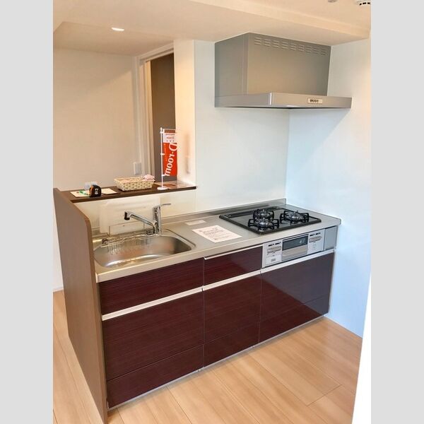 キッチン (3口コンロ・グリル付キッチン♪)