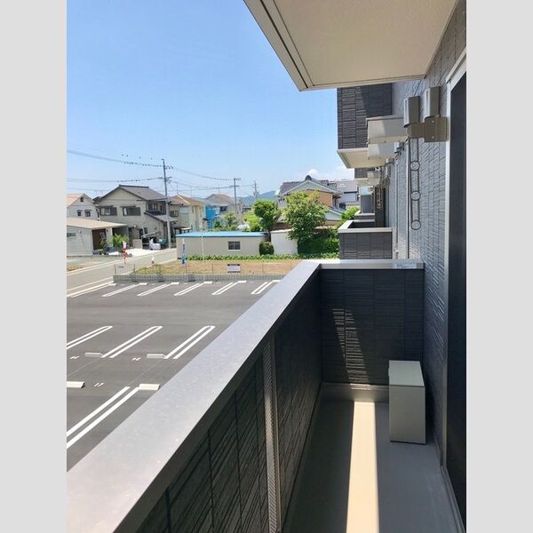 バルコニー・ベランダ (物干し金物付バルコニー♪)