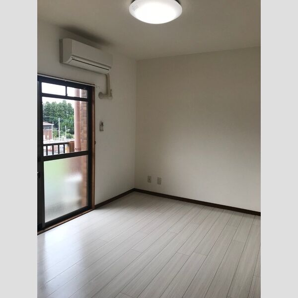 その他 (303　6帖の洋室)